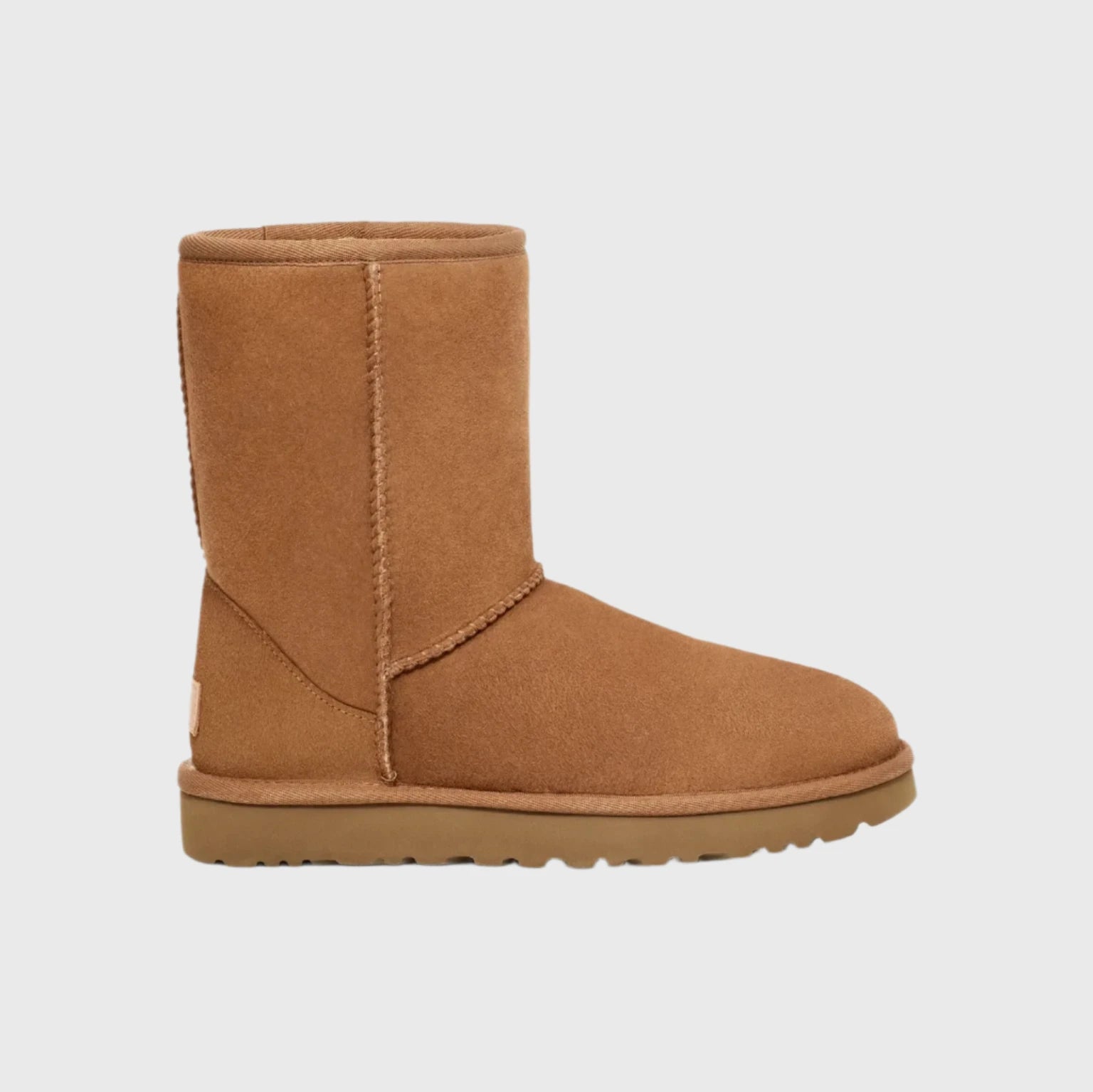 UGG CLASSIC SHORT II