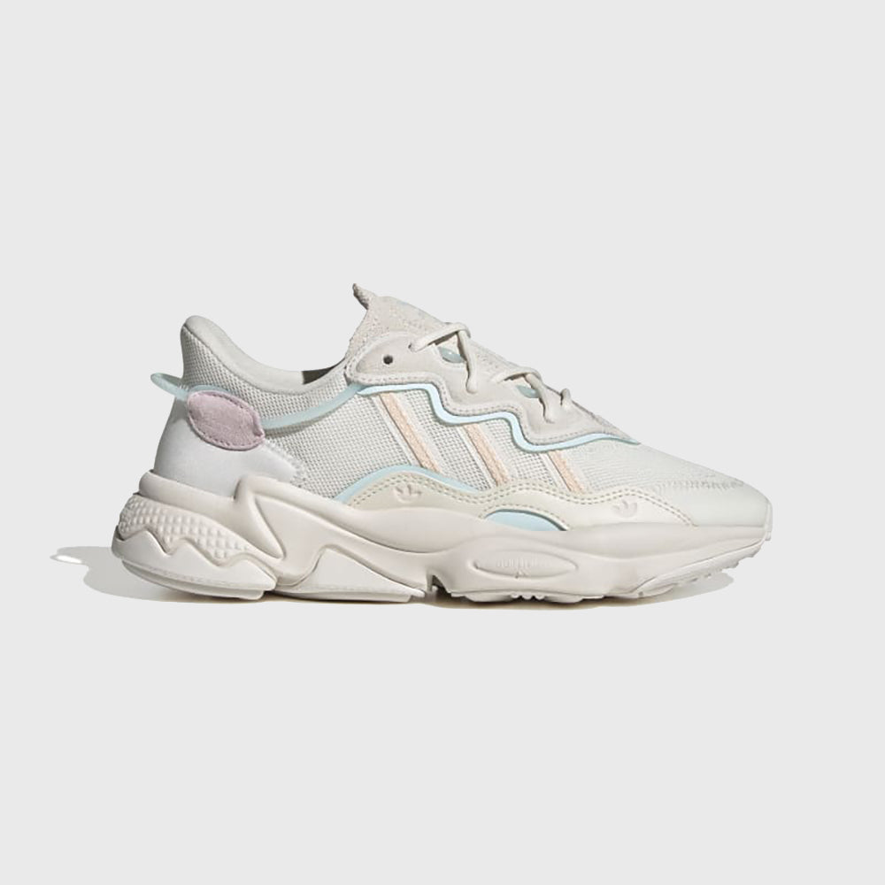 ADIDAS OZWEEGO W