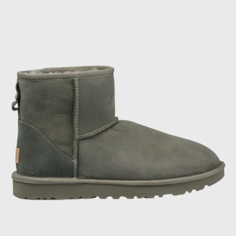 UGG CLASSIC MINI II